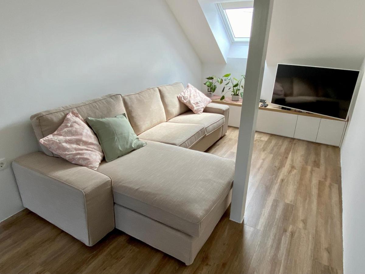 Apartament Sunny Oak Estate Mengeš Zewnętrze zdjęcie